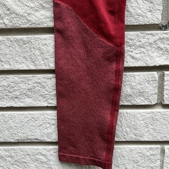 Fabletics High-Waisted Seamless Static Legging Umbria Red/Pink Buff Sz M - Picture 6 of 9